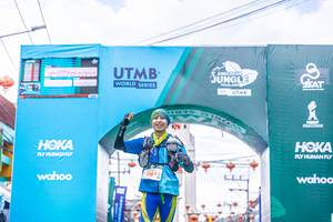 BIB: 5064
                            <button type="button" onclick="openModal(21783678)" class="btn btn-primary btn-sm float-right btn-popup" data-toggle="modal" data-target=".modal-high-quality">
                        <i class="fas fa-shopping-cart"></i> Add to Cart
                    </button>
                                            <button type="button" onclick="isThisMe(21783678, true)" class="btn btn-success btn-sm float-right btn-popup btn-isme hidden" data-toggle="tooltip" data-placement="bottom" title="นี่คือรูปของคุณใช่ไหม คลิกที่นี่เพื่อเอาเข้าอัลบั้ม">
                        <i class="fas fa-plus"></i> Add to album
                    </button>
                    <button type="button" onclick="isThisMe(21783678, false)" class="btn btn-warning btn-sm float-right btn-popup btn-isnotme hidden">
                        <i class="fas fa-ban"></i> Remove from album
                    </button>